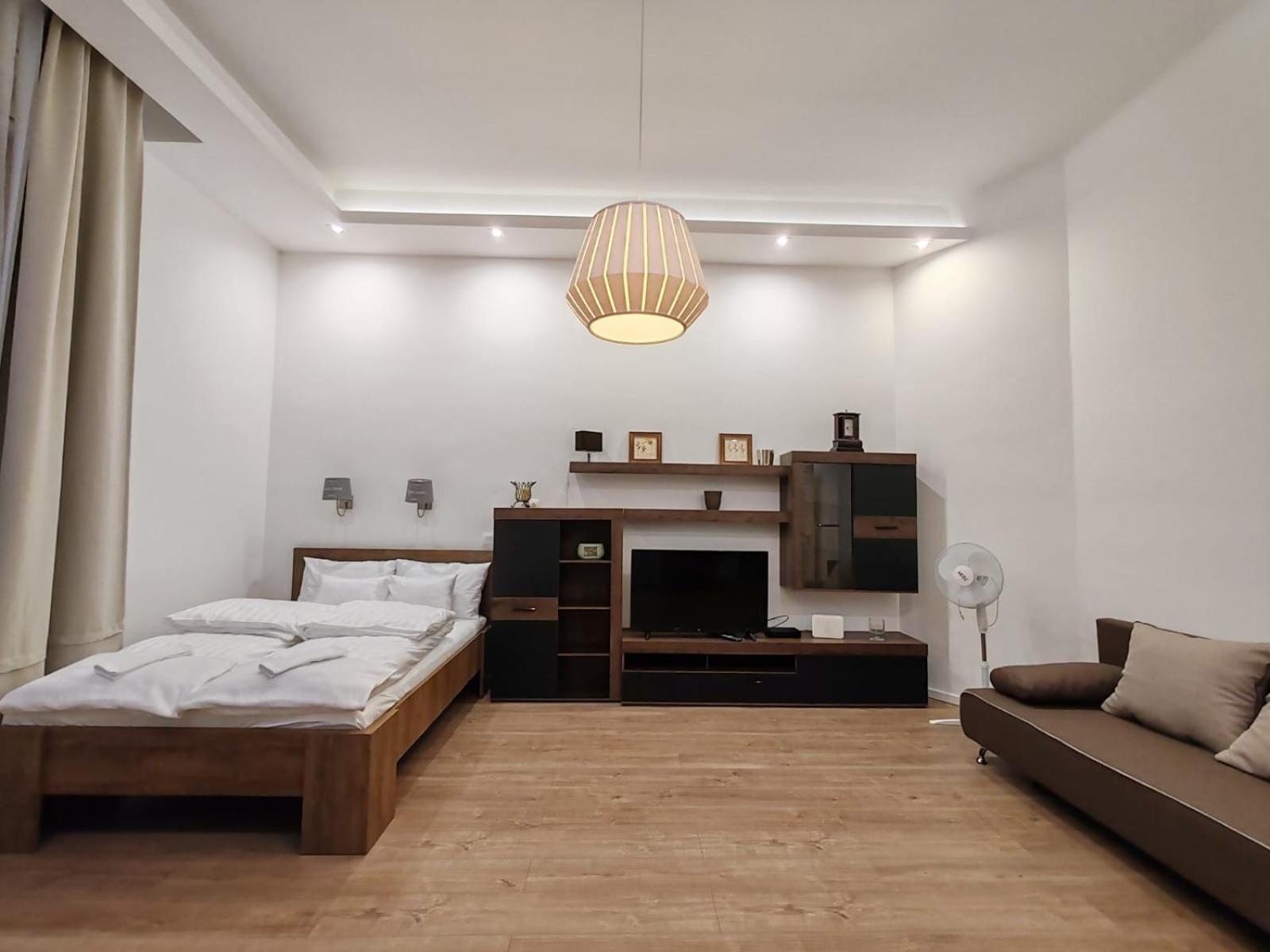 Апартаменты Danube 3 Bedrooms